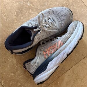 Hoka One One Bondi 7 Running Shoes - Light Gray and Navy